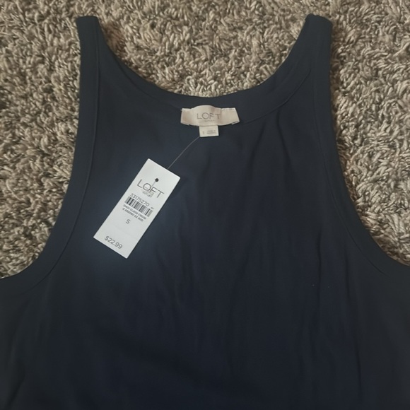 Loft tank top. New with tags. Size small - Picture 2 of 2